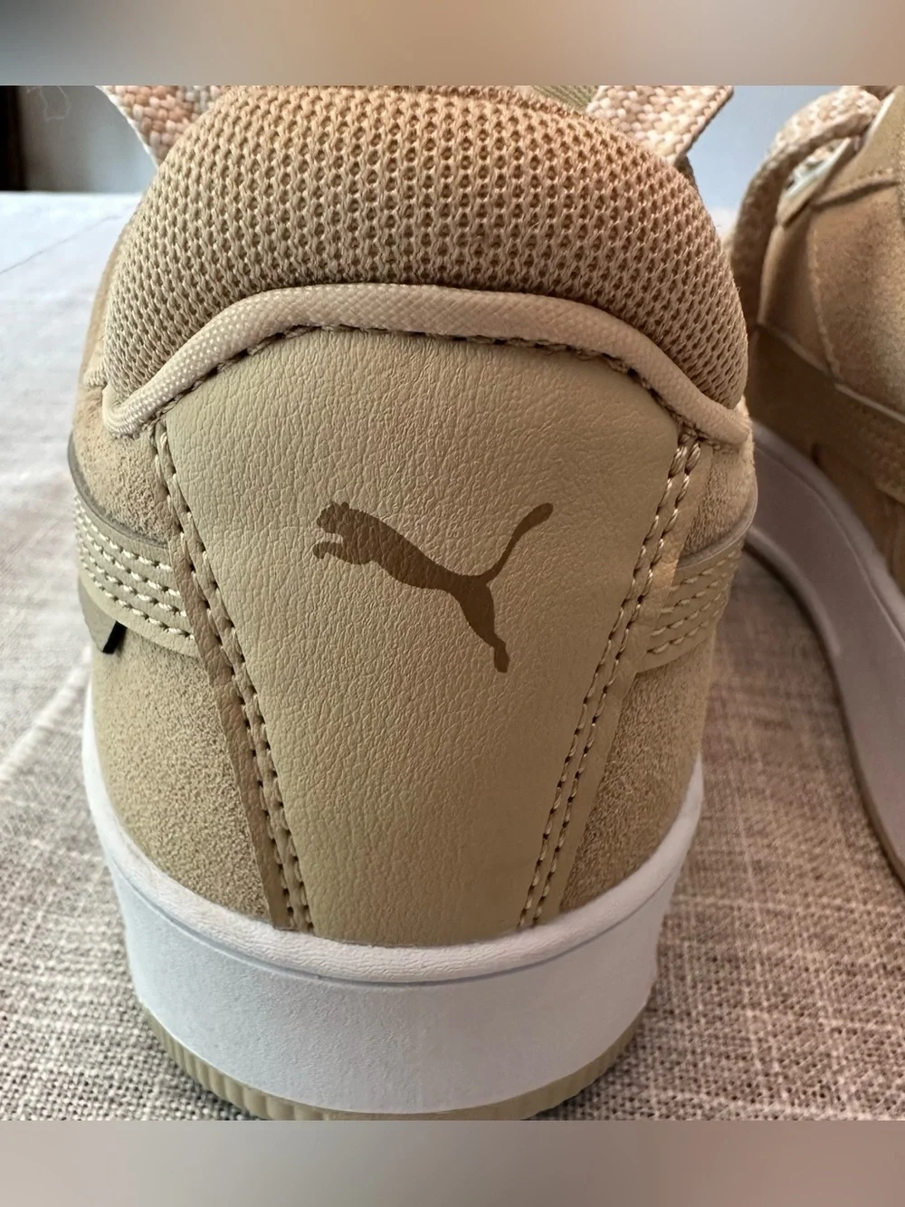 Puma Carina Street Platform Sneakers Women 9 Beige Thick‎ Lace Streetwear
